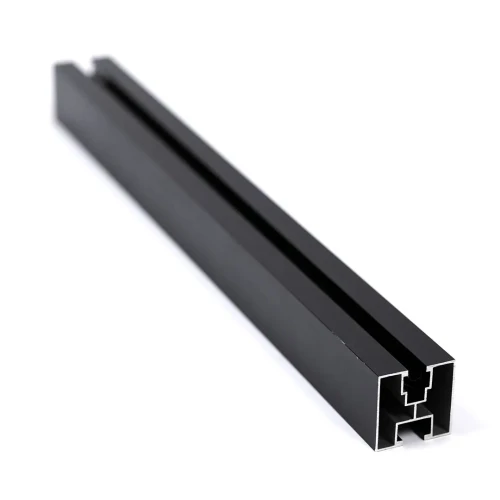 Aluminiumprofil für Sechskantschrauben 665cm 40x40 Eloxiert PV-01-01-AN