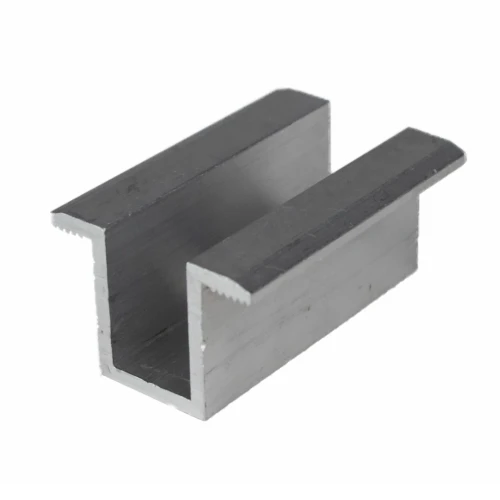 Zentralklemme - Loch M8 - Aluminium 6060 - H24 PV-04-01